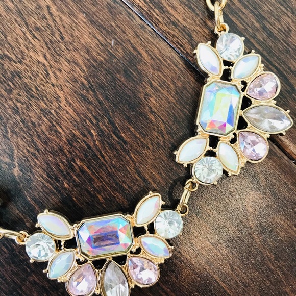 NEW gold statement necklace! ❤️ - Picture 3 of 4